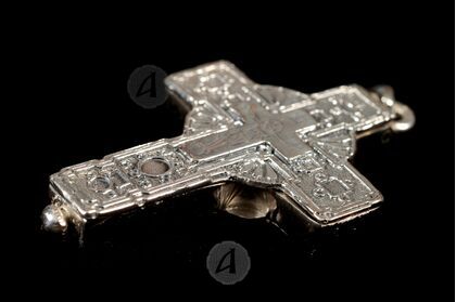 Silver Screw Cross Necklace 112