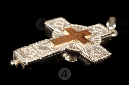 Ασημένιος βιδωτός σταυρός 112