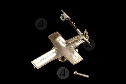 Silver Screw Cross Necklace 5