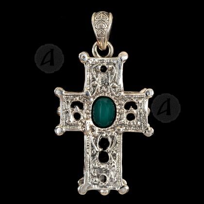 Silver Screw Cross Necklace 32
