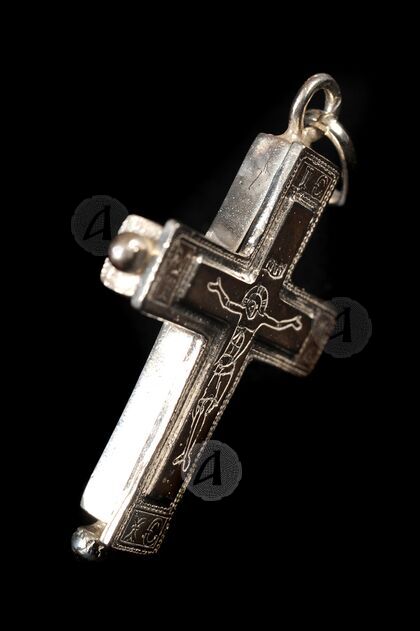 Silver Screw Cross Necklace 43